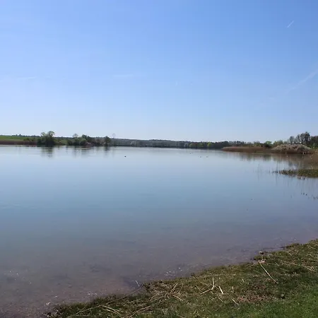 Mobil-home Cosy A Bures Avec Terrasse Et Activites Nautiques, Ideal Pour Les Amoureux De La Nature - Fr-1-584-306 *
