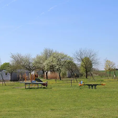 Mobil-home Cosy A Bures Avec Terrasse Et Activites Nautiques, Ideal Pour Les Amoureux De La Nature - Fr-1-584-306 * Bures (Meurthe-et-Moselle)