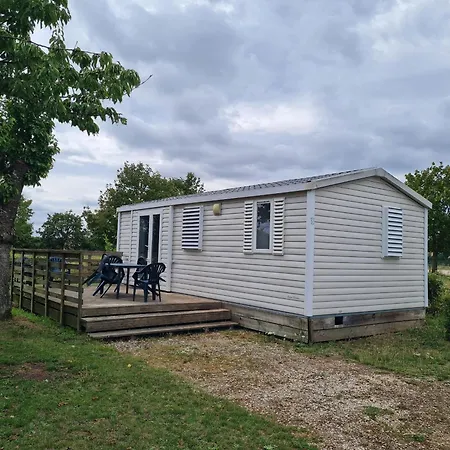 Mobil-home Cosy A Bures Avec Terrasse Et Activites Nautiques, Ideal Pour Les Amoureux De La Nature - Fr-1-584-306 *